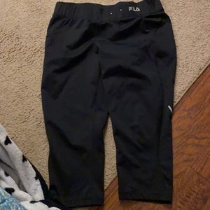 Fila capri size large